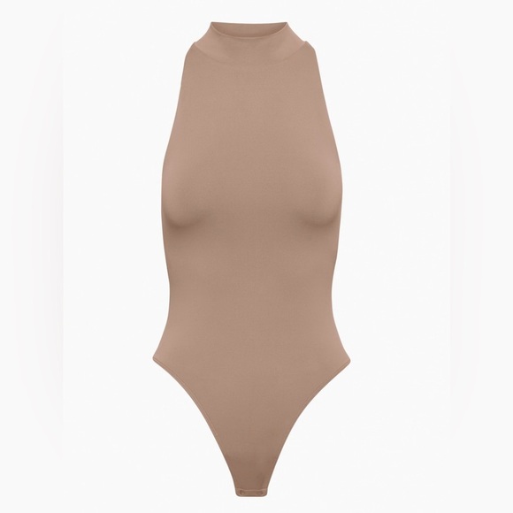 Aritzia Babaton Tan Contour Mockneck Bodysuit Size XXS - Picture 11 of 12